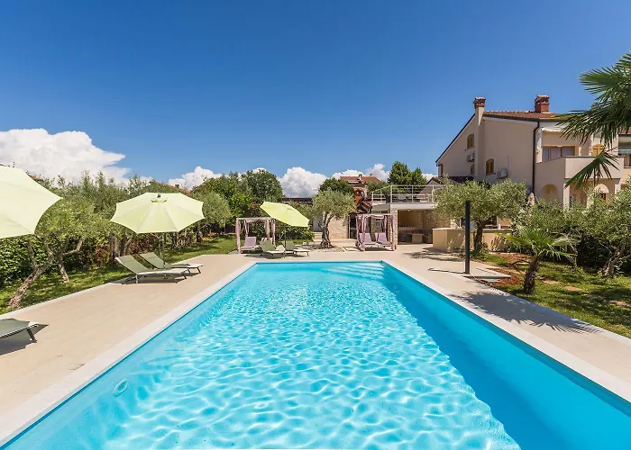 Helles Apartment Nur 250 Meter Zum Strand Mit Meerblick, Pool, Grill, Waschmaschine